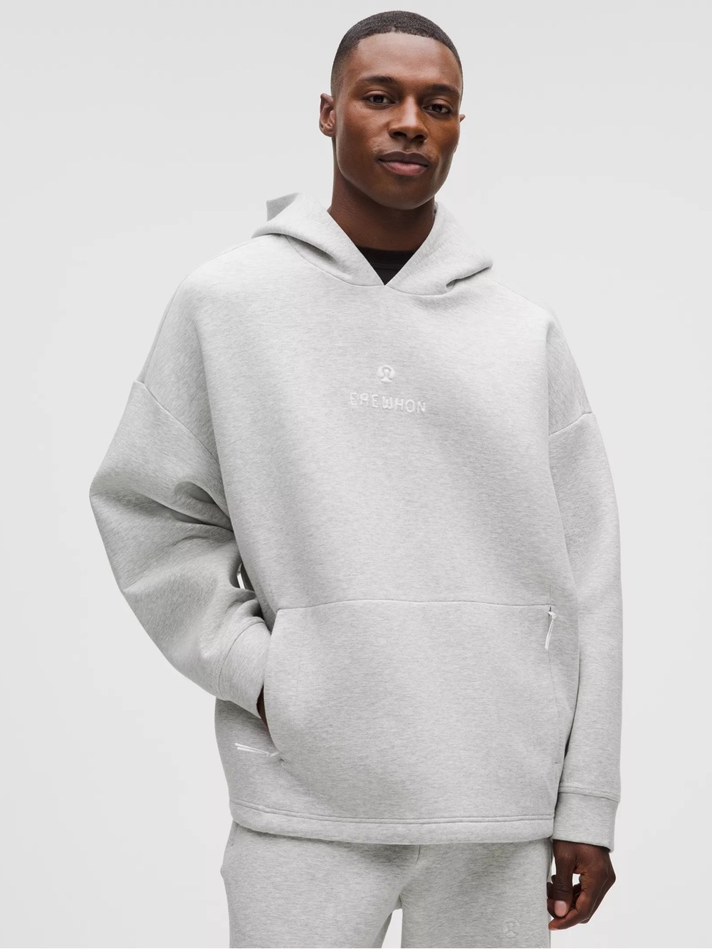 Lululemon Erewhon Malibu
Pullover Hoodie Heathered Ultra
Light Grey Oversized XL